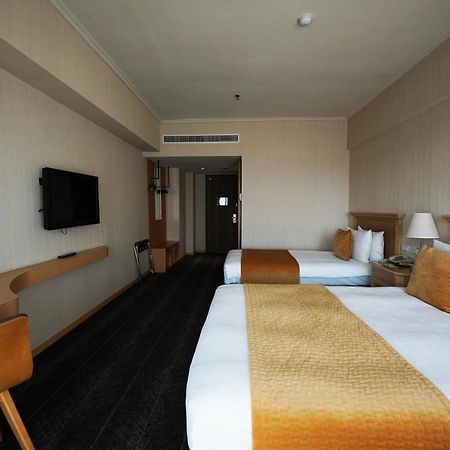 Chiayi Maison De Chine Hotel Екстериор снимка